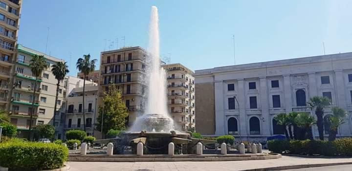 Al Molo Sant'Eligio Taranto Exterior photo