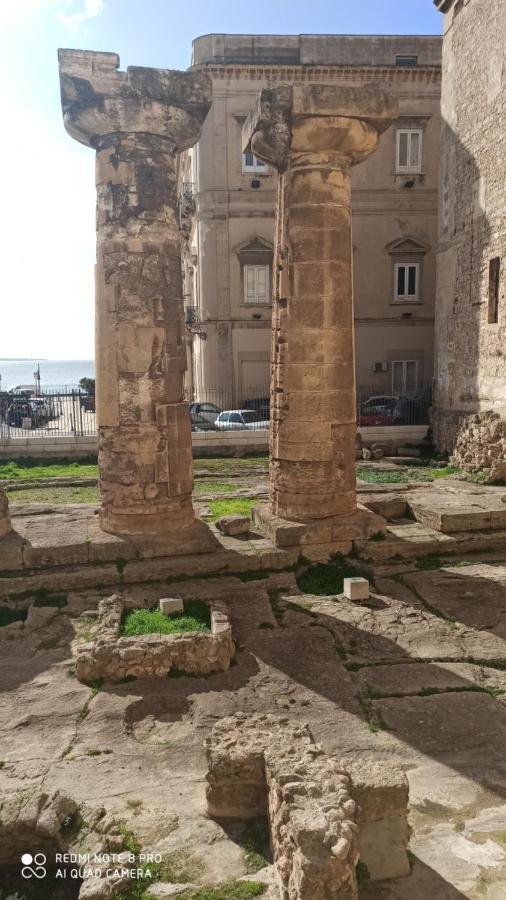 Al Molo Sant'Eligio Taranto Exterior photo